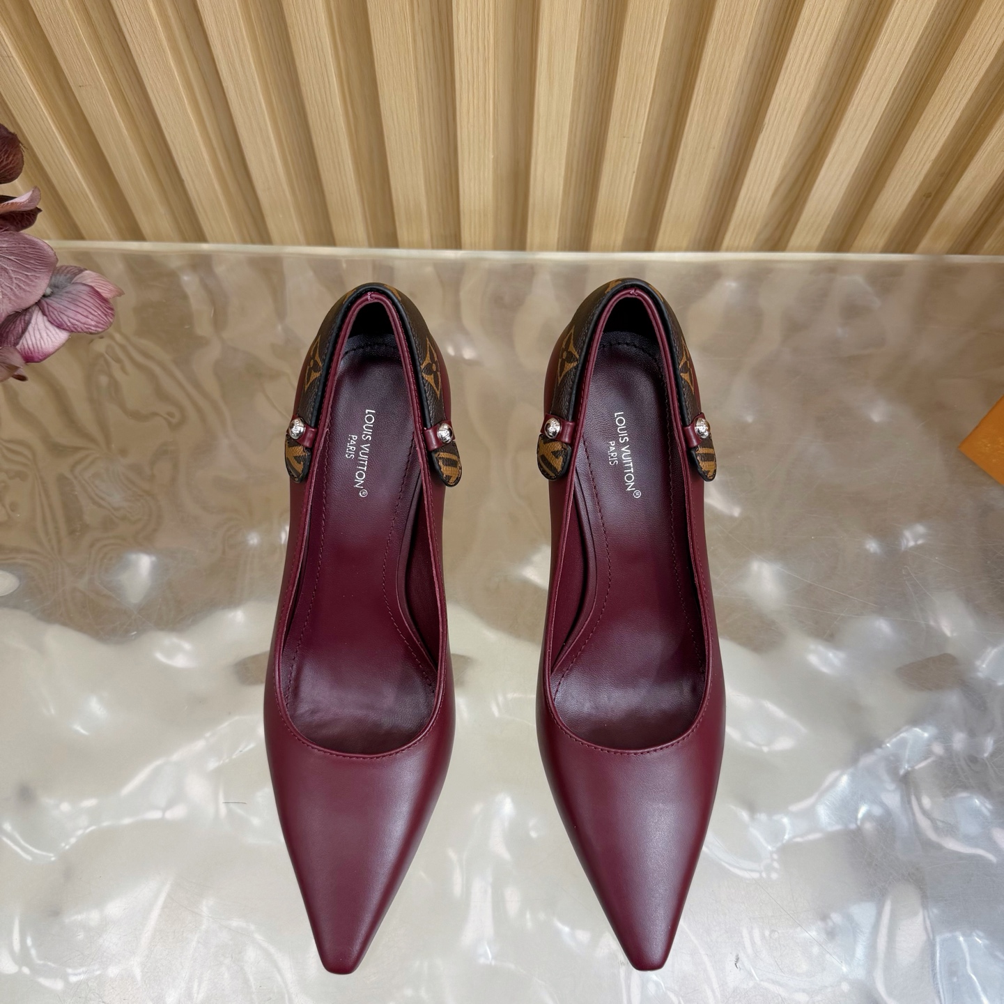 Women's high heels